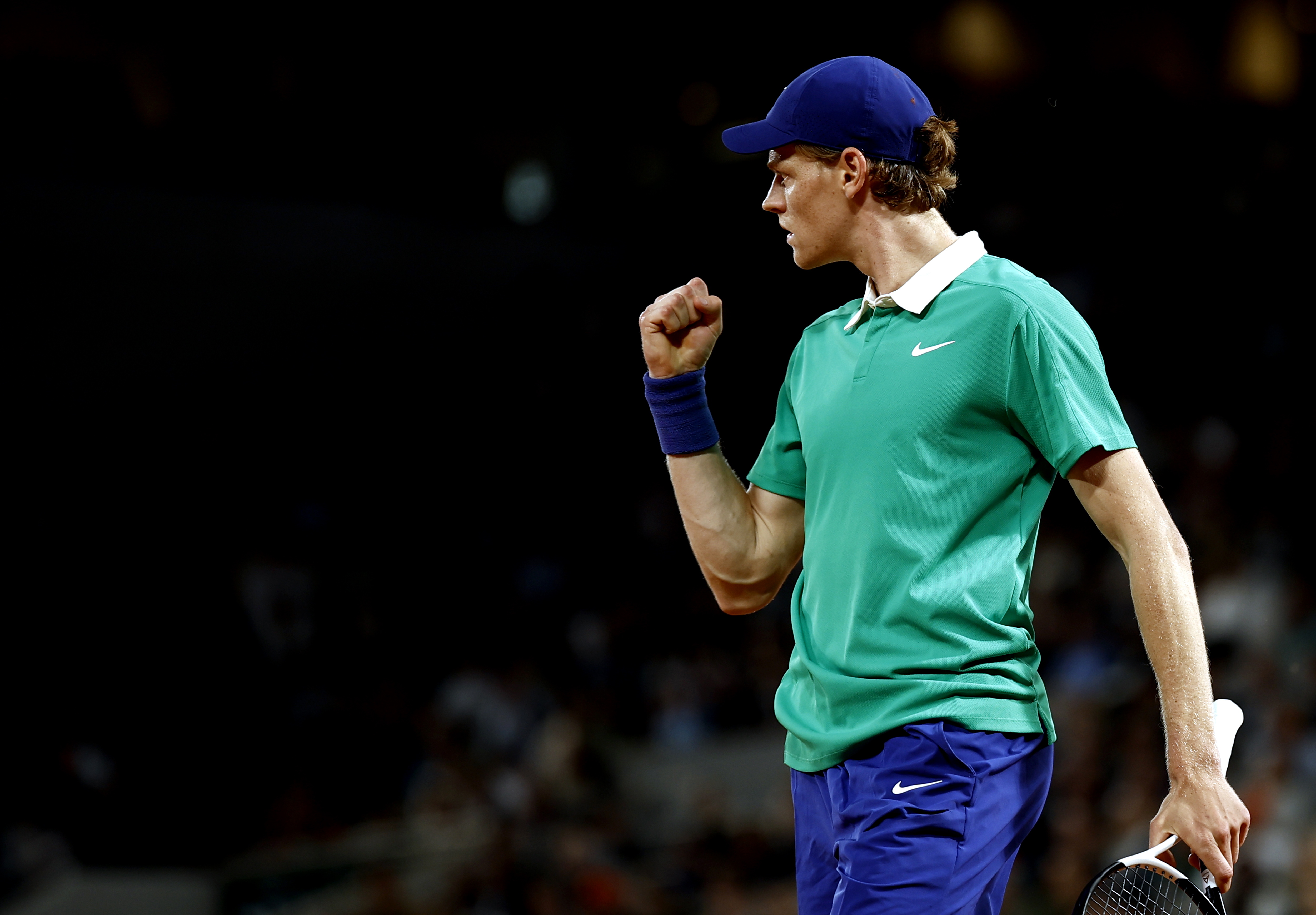 法网鏖战拉沃尔杯,辛纳扛起全队的简单介绍 法网鏖战拉沃尔杯,辛纳扛起全队的简单介绍