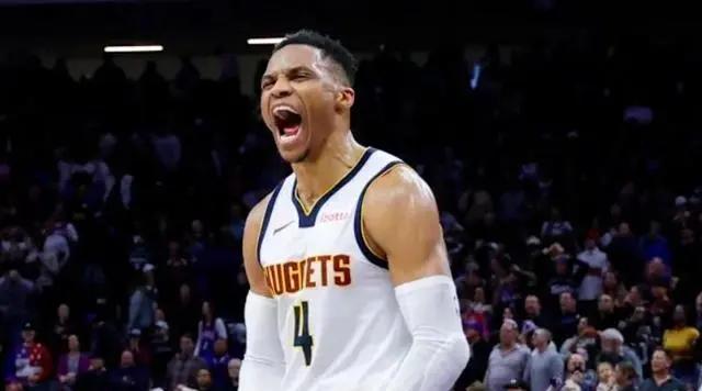 山东队碾压四川队，东契奇状态火热