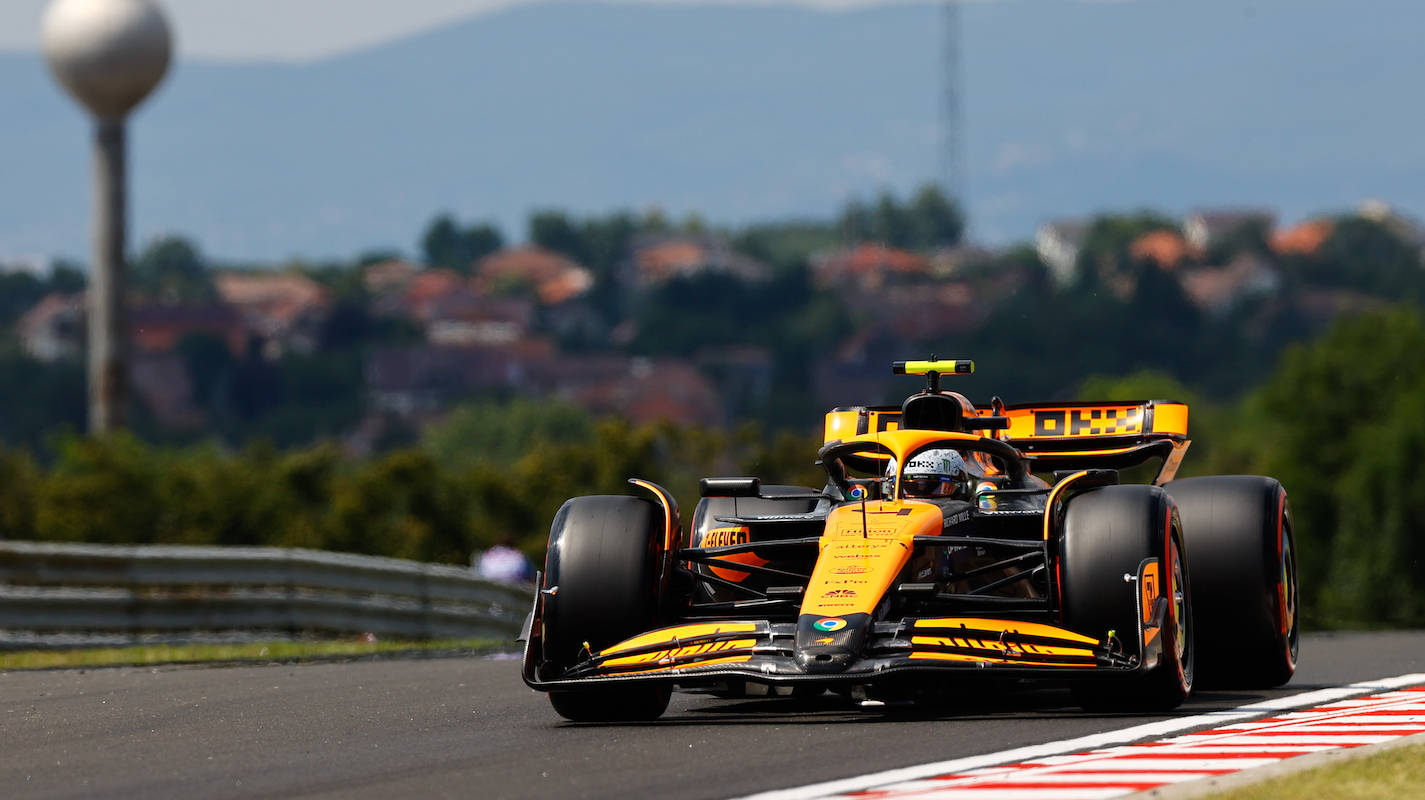 阿斯顿马丁完胜红牛车队,皮亚斯特里扛起全队 阿斯顿马丁完胜红牛车队,皮亚斯特里扛起全队