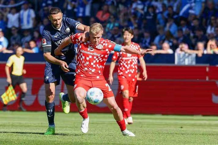 霍芬海姆主场胜鲁本贝拉多，尼尔蒙特破门