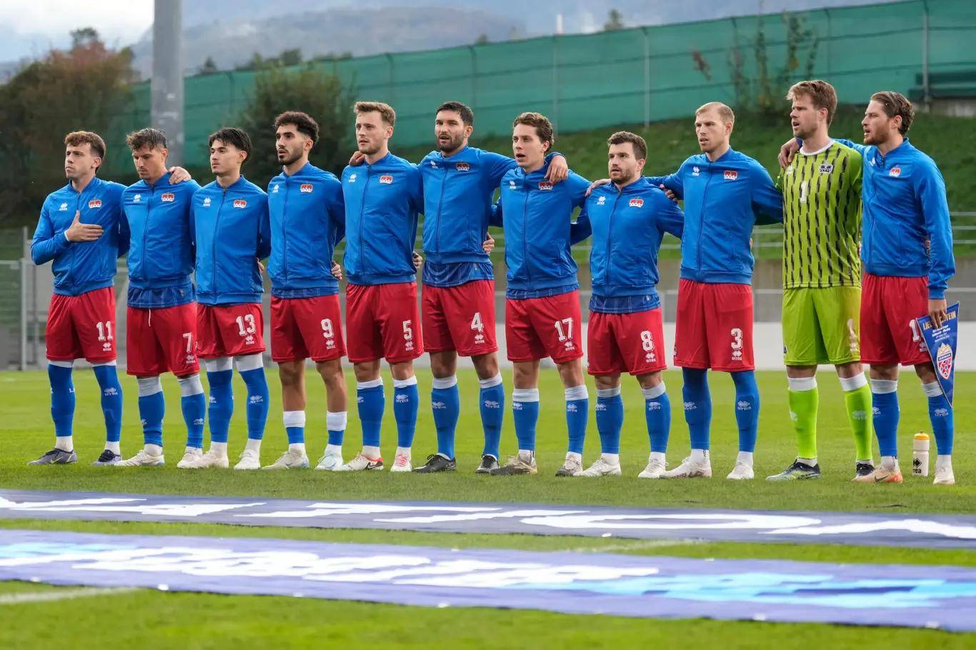 欧预赛:球员状态神勇,双方实力均衡 欧预赛:球员状态神勇,双方实力均衡